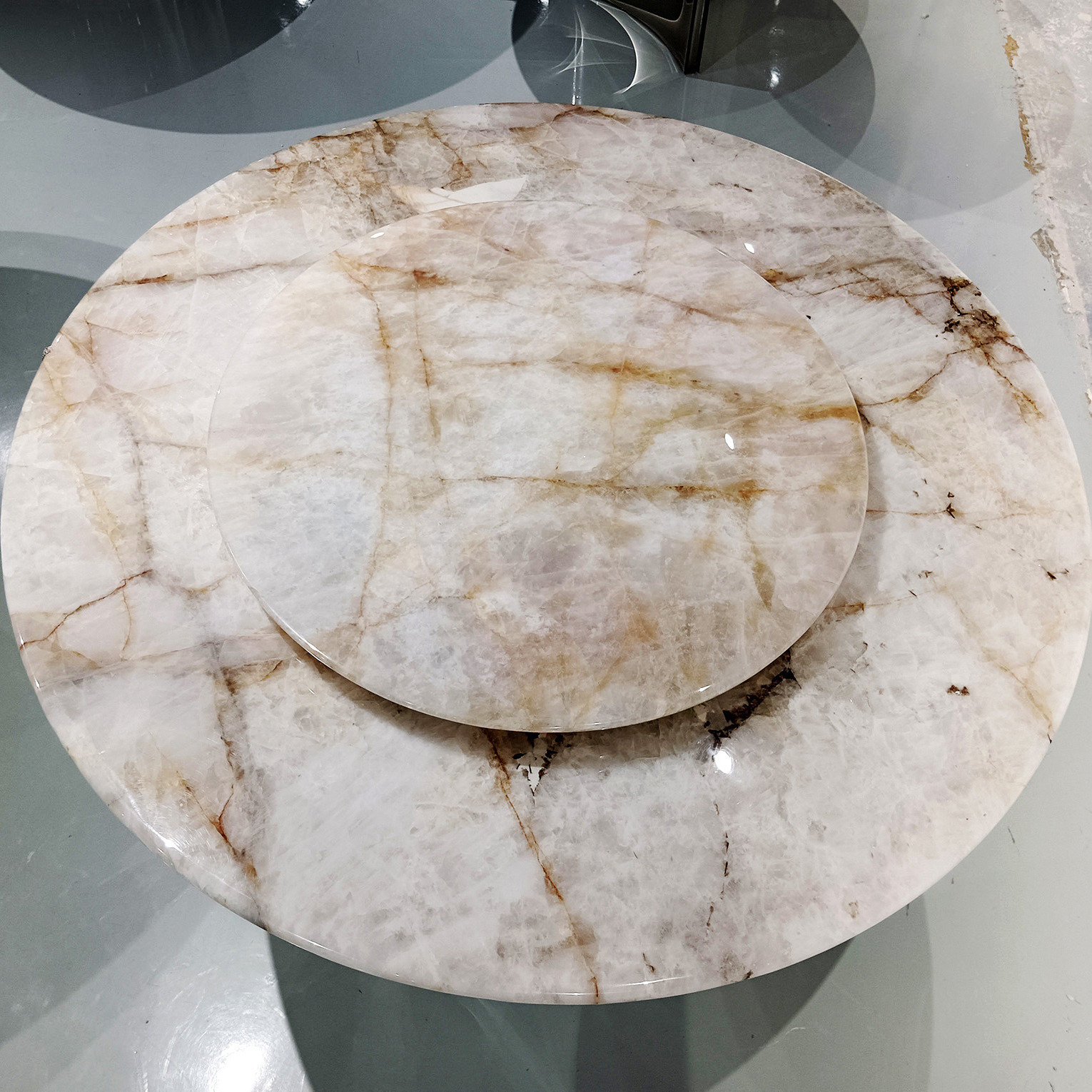 潘多拉奢石餐桌圆带转盘