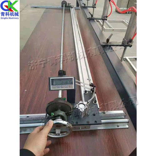 蜂窝板铝合金型材精密切割锯