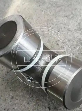 推土机配件   各种型号齐全  D85ESS 万向节总成  154-66-12100