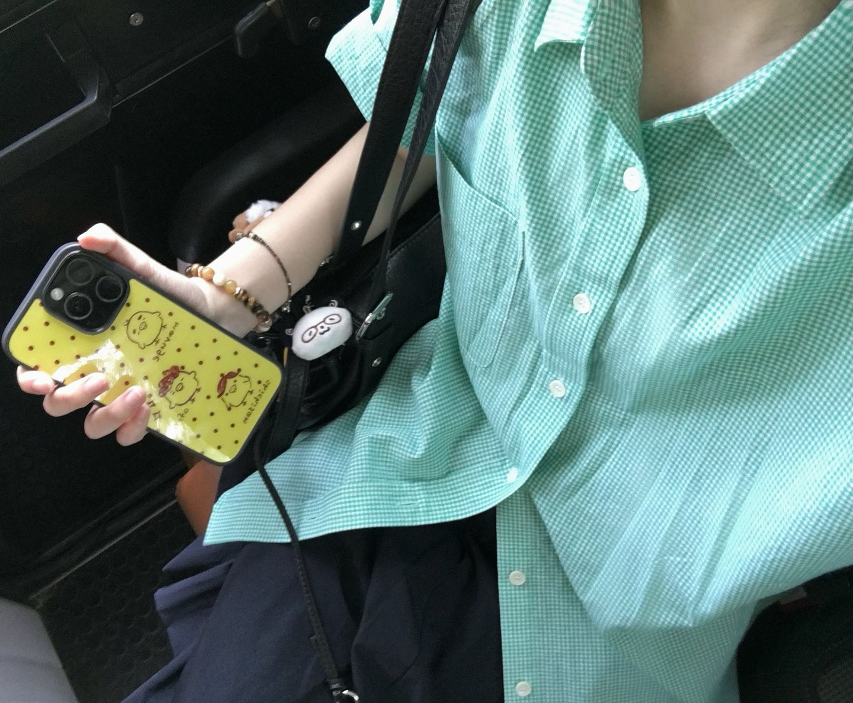 男女休闲宽松百搭上衣夏季新款衬衣透气翻领绿色显白格子短袖衬衫