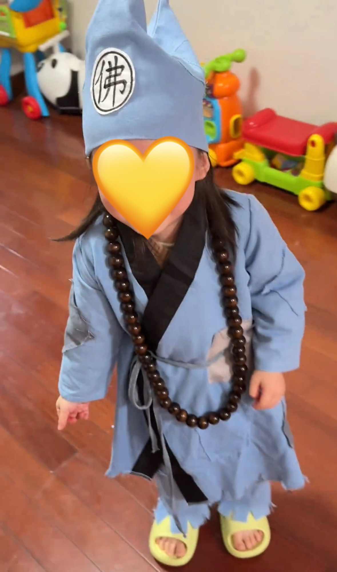 儿童济公服装演出服男童女童幼儿园表演服和尚服小叫花子服