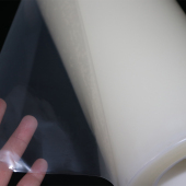 0.1厚膜不留胶PE保护膜自粘透明膜塑料件M亚克力镜片五金不锈钢膜