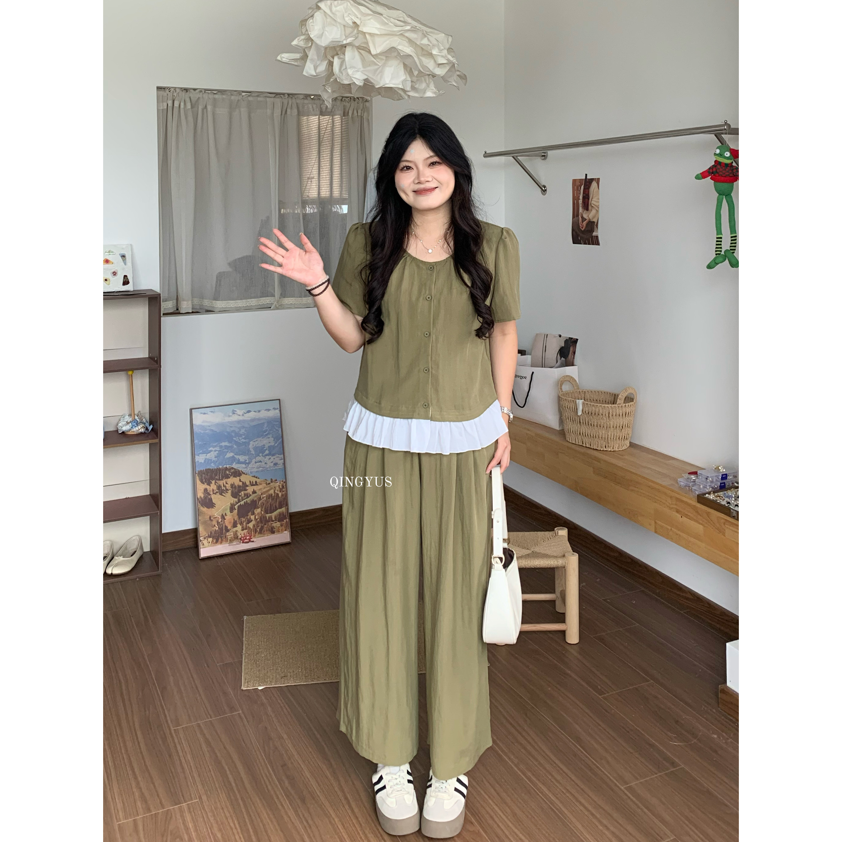 青屿衫-微胖夏季大码韩系减龄蕾丝拼接假两件衬衫九分阔腿裤套装