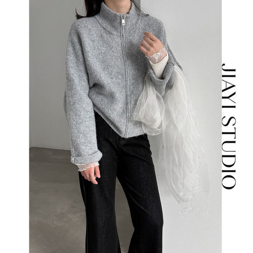 JIAYI STUDIO韩系慵懒风立领针织衫女秋季羊毛通勤百搭毛衣外套