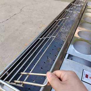 不锈钢包钢烧烤炉商用木炭加厚串炉户外摆摊夜市碳烤炉烧烤车烤架