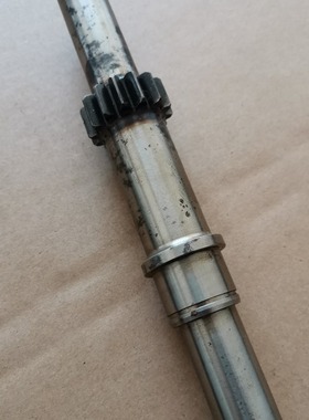 必加乐喷气织机卷取箱传动轴BA300184