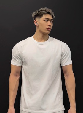 WM 生活系列 [amuzo] 经典百搭圆领运动休闲T恤男款短袖