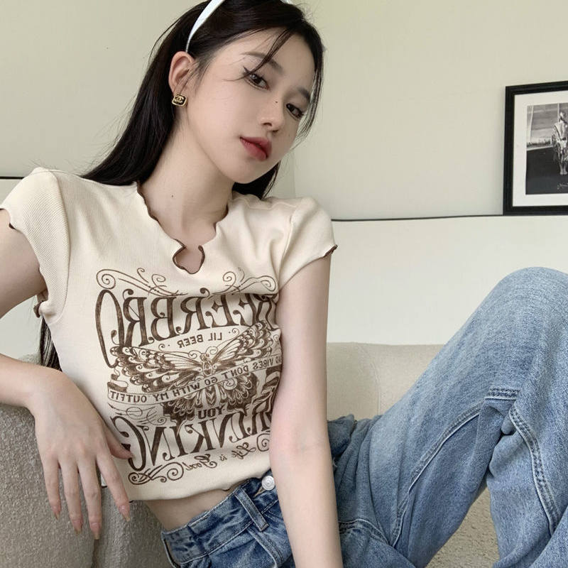 美式复古蝴蝶撞色短袖t恤女2025夏季设计感字母印花正肩短款上衣