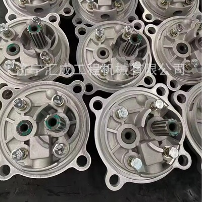 175-13-23500 ，推土机回油泵 小S推土机 D65A-8 D85 D155清油泵