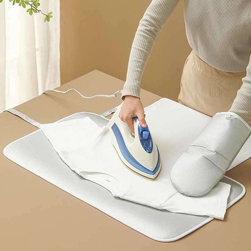 折叠熨衣垫耐高温加厚烫衣垫防烫手套熨斗垫板桌面便携迷你烫衣板