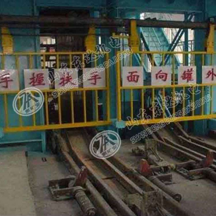 煤矿用井口人字形安全门?副井操车系统罐笼提升安全防护门