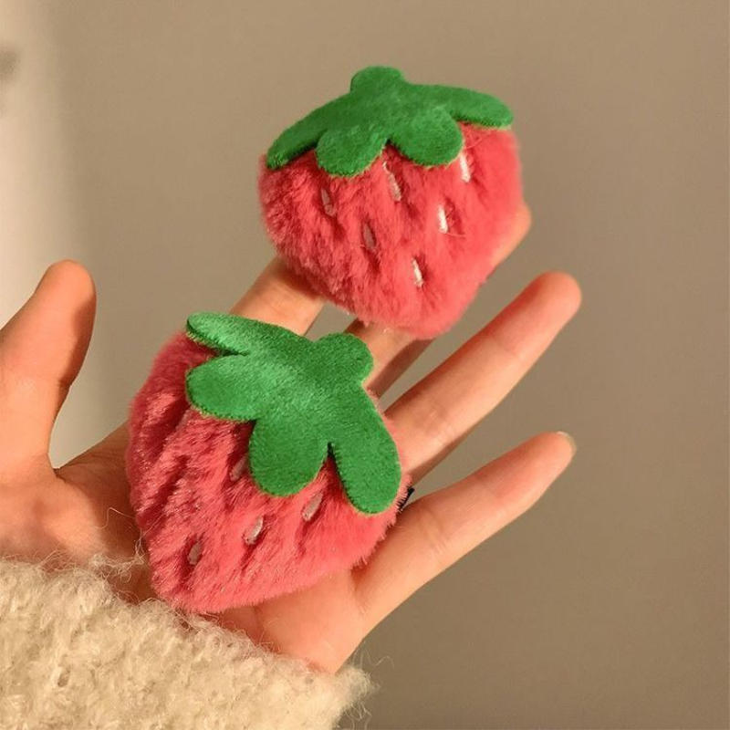 可爱粉色草莓刘海发夹女前额夹子头饰边夹侧边毛绒发卡发饰新款