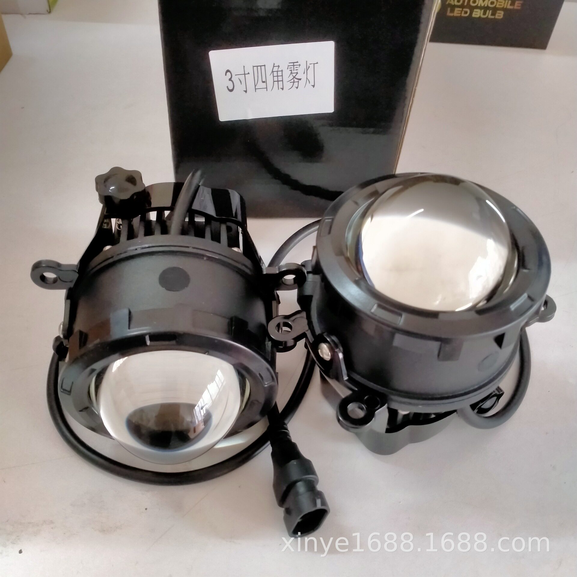 汽车LED透镜雾灯35W白黄混三色大透镜四角混三色雾灯