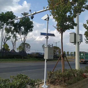 吉林辽宁雨雪路面结冰积雪监测 高速公路冰面湿雪干雪预警监测站