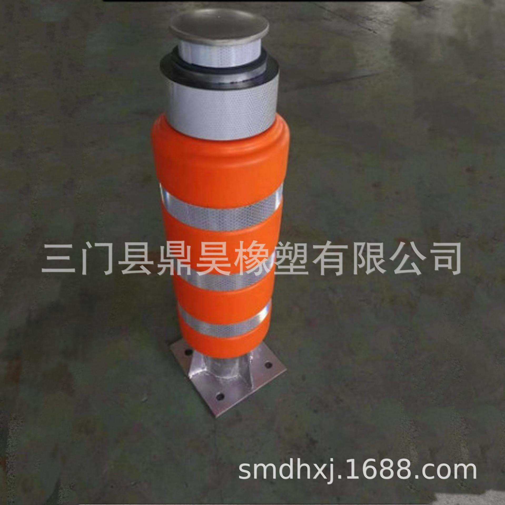 警示柱防撞柱旋转桶不倒翁防撞反光塑料桶EVA圆桶含钢管立柱