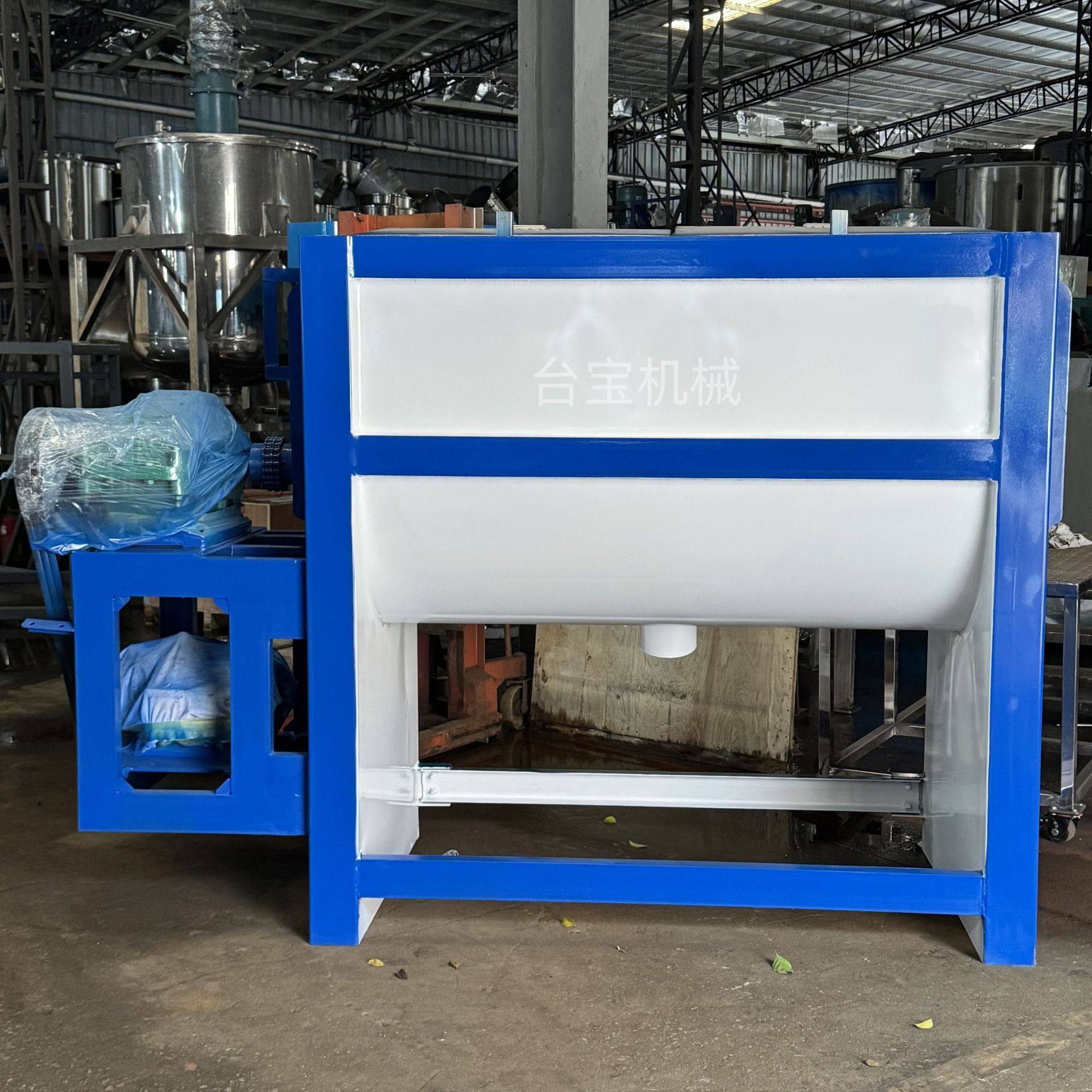 供应衢州 200kg塑料卧式搅拌机 颗粒混色机 烘干型拌料机图片