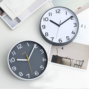 小挂钟静音卧室迷你钟表客厅桌面创意摆台式 钟8英寸挂Z钟座钟两用