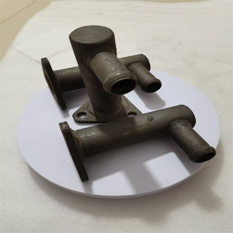 出水接头3013295 源头厂家 推土机发动机配件大全