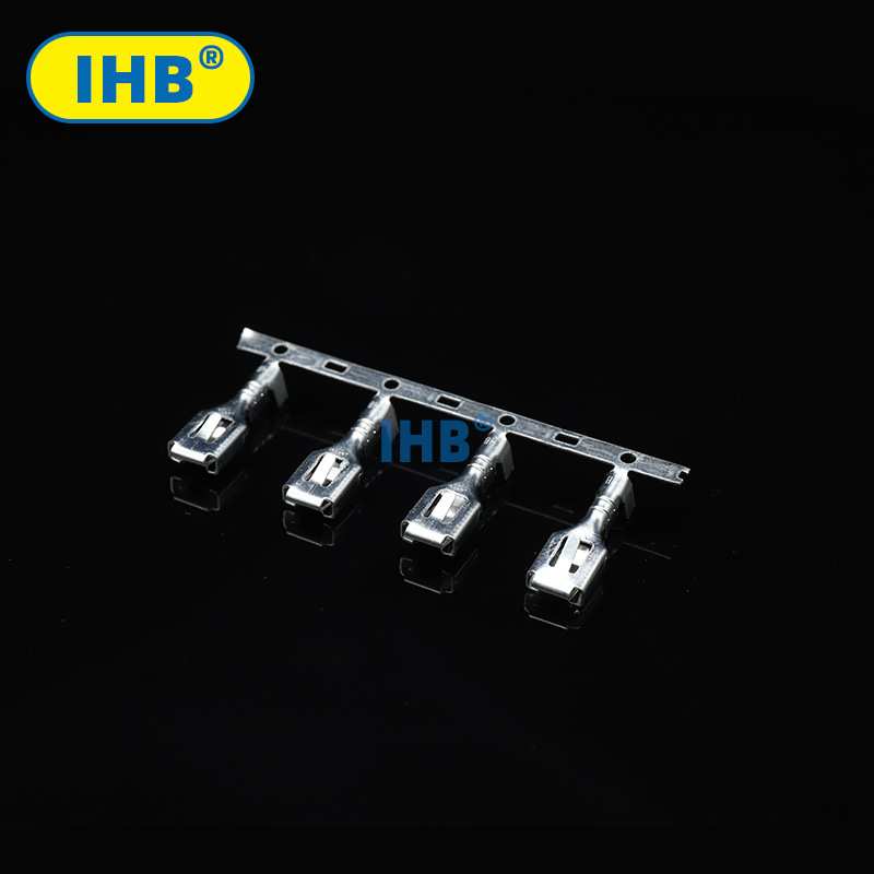 6.3四方插簧 连绕端子 横带 冷压式接线 621-B6.3B 公母对插端子