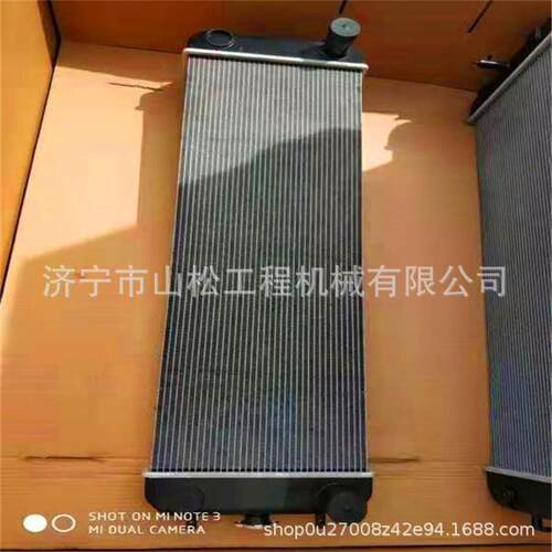 EX挖掘机ZAX200-2 200-3 200-5 200-6 -1水箱散热器 中冷配件