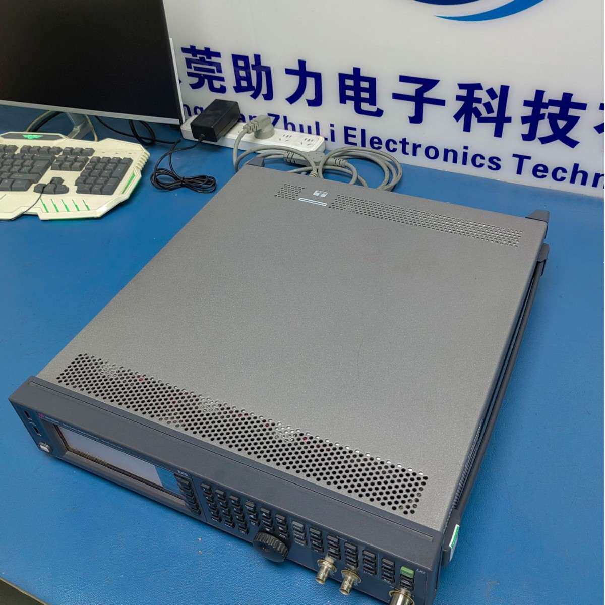 租N5181B,N5171B是德科技的射频信号发生器支持调幅调频相位调制