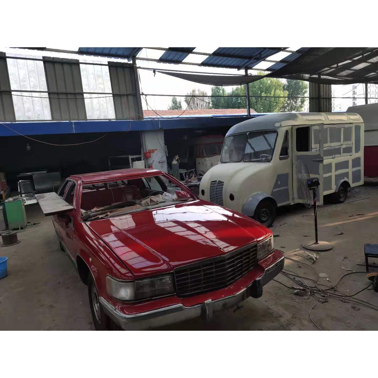 经典复古老爷车 凯迪拉克 美陈摄影道具车 电动旅游观光车