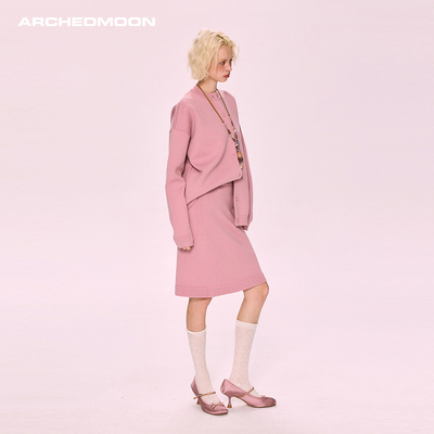 ARCHEDMOON粉色毛衣开衫半裙套装
