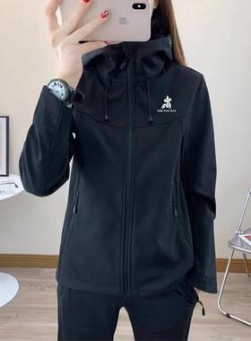 稻草人户外软壳冲锋衣女秋冬季加绒保暖徒步登山防风防水夹克外套