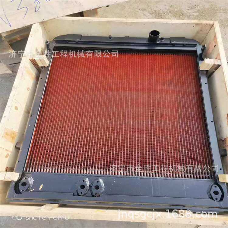 供应推土机B160水箱 供应推土机配件 供应推土机链条四轮一带