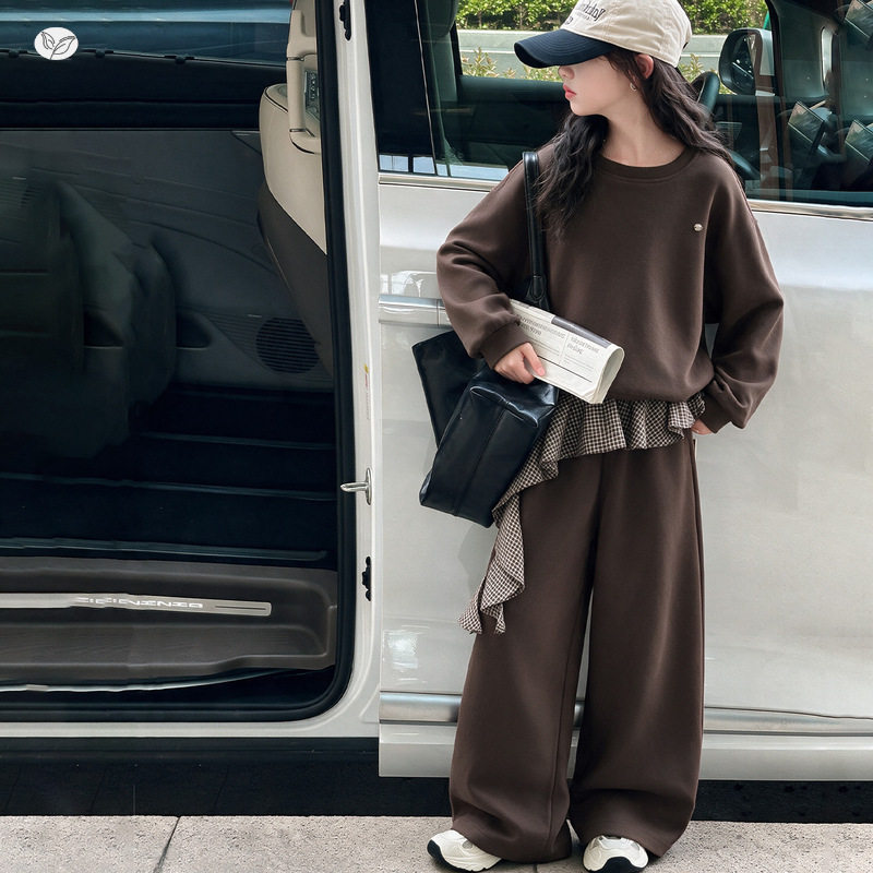 女童秋冬美拉德运动套装2026新款中大童卫衣格纹屁帘阔腿裤两件套