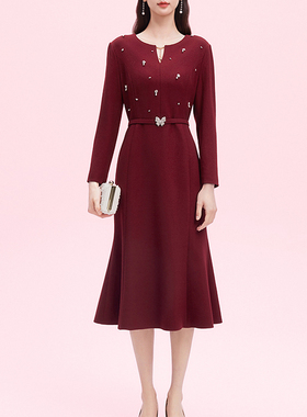 【商场同款】珂奈禾拉秋冬新款收腰重工钉珠鱼尾连衣裙RF07014A8