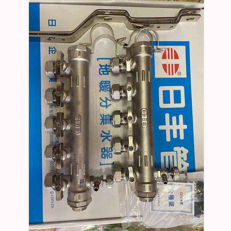 广东佛山日丰分水器4分地暖管家用全铜一体锻造工程日丰管件
