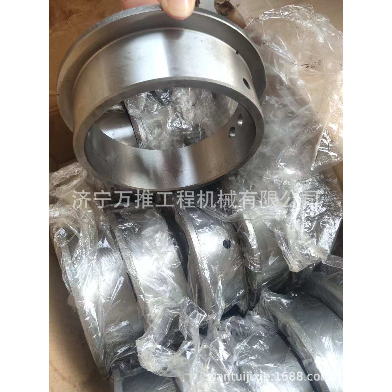 雷沃装载机  空气滤芯  9H010-68A201102A0