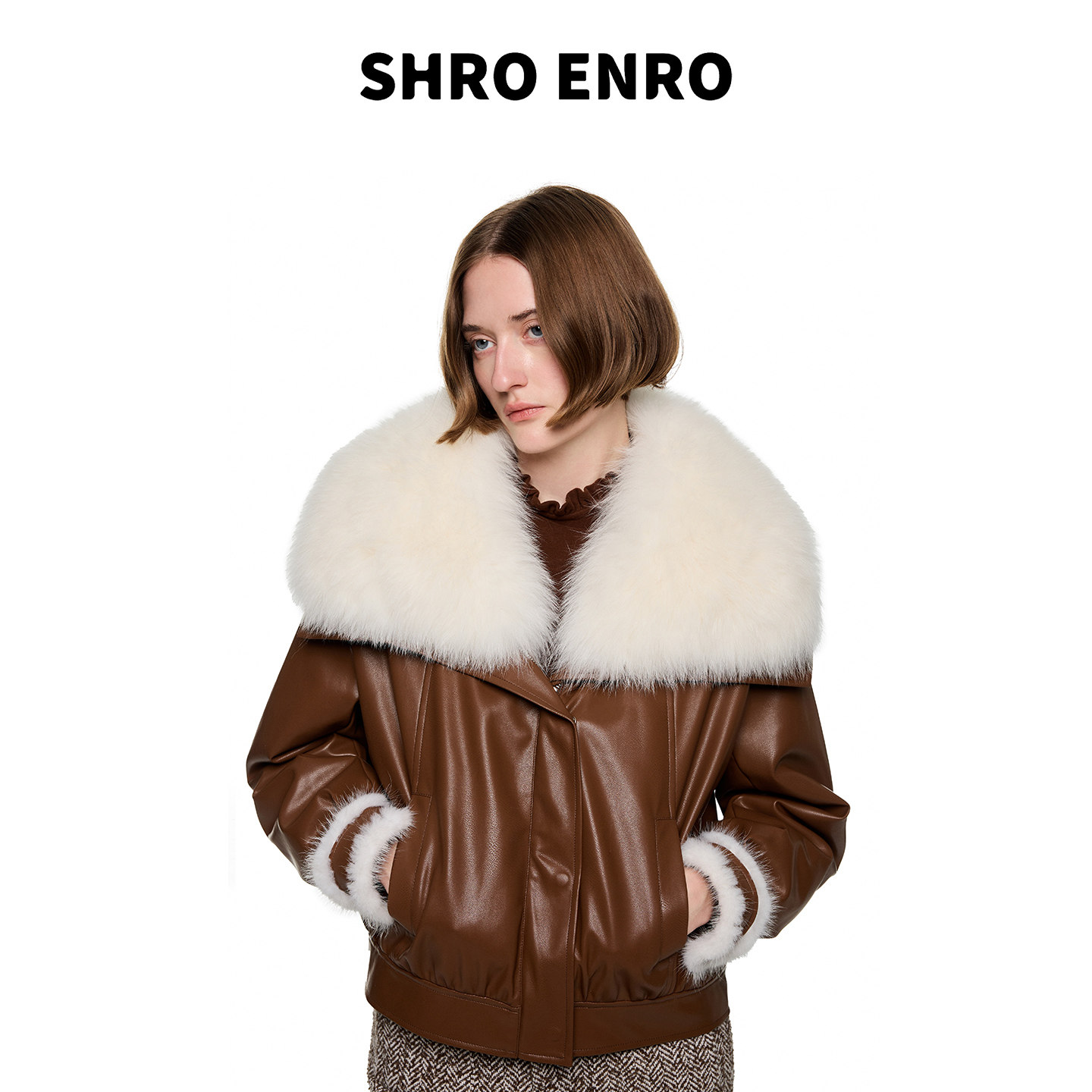 SHROENRO大翻领狐狸毛羽绒派克服