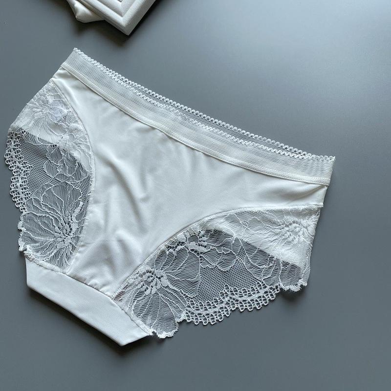 新品夏季新款冰丝女士内裤薄款卡通米奇可爱少女性感蕾丝边三角底