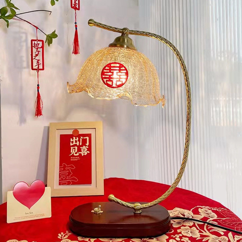 美式复古法式轻奢调光婚庆台灯