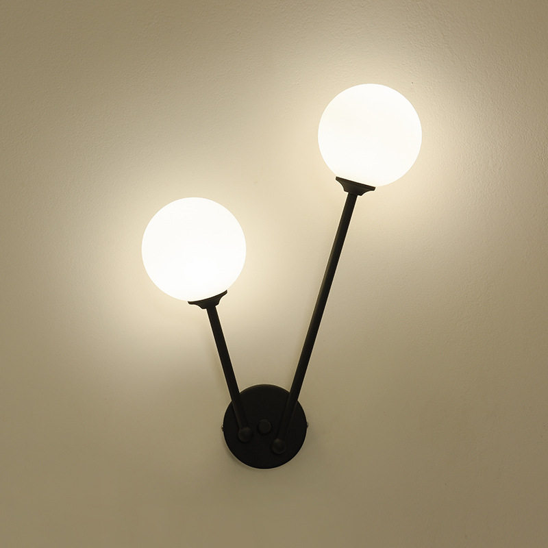 2021新款美式壁灯双头室内简约led墙壁灯圆球玻璃卧室客厅床头灯