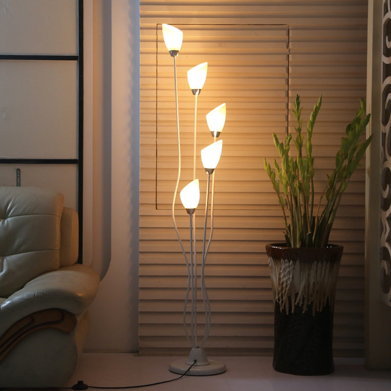 北欧简约LED节能落地台灯