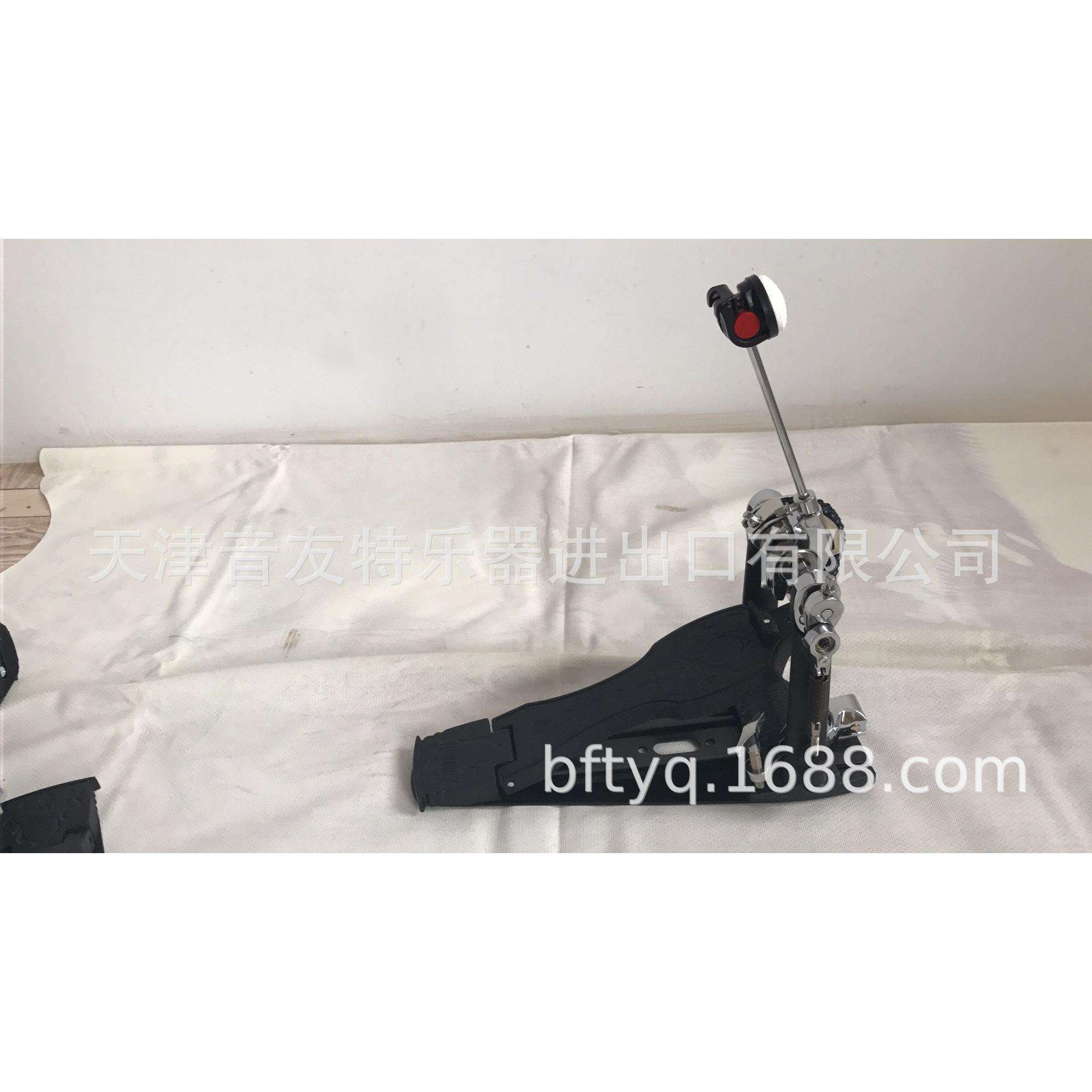 出售高级单踩P-600板面花纹工艺脚感舒适