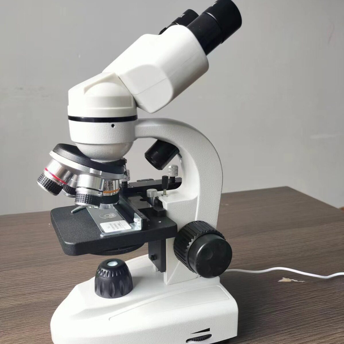 高清四孔小双目学生用双目生物显微镜 40X-640X 高清高倍教育学习