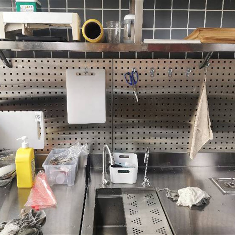加厚304不锈钢洞洞板烘焙置物架定制方孔五金工具挂板墙上整理架