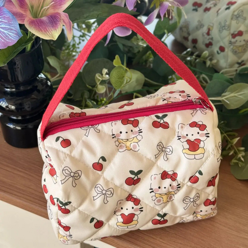 红色猫咪樱桃HelloKitty化妆大容量防水收纳便携耐脏洗漱包xt