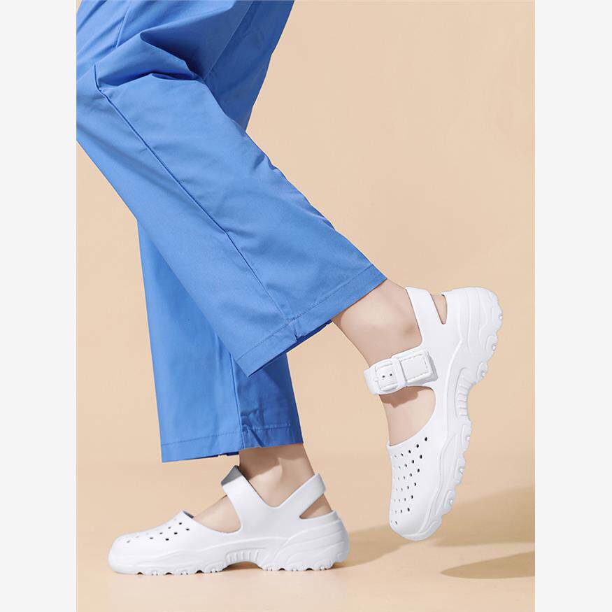 夏天护士鞋女凉鞋镂空洞洞鞋平跟软底透气女鞋防滑妈妈鞋不累脚