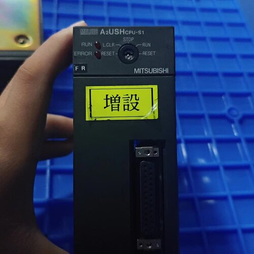 议价三菱PLC CPU模块型号A2USHCPU-S1实物拍摄有需