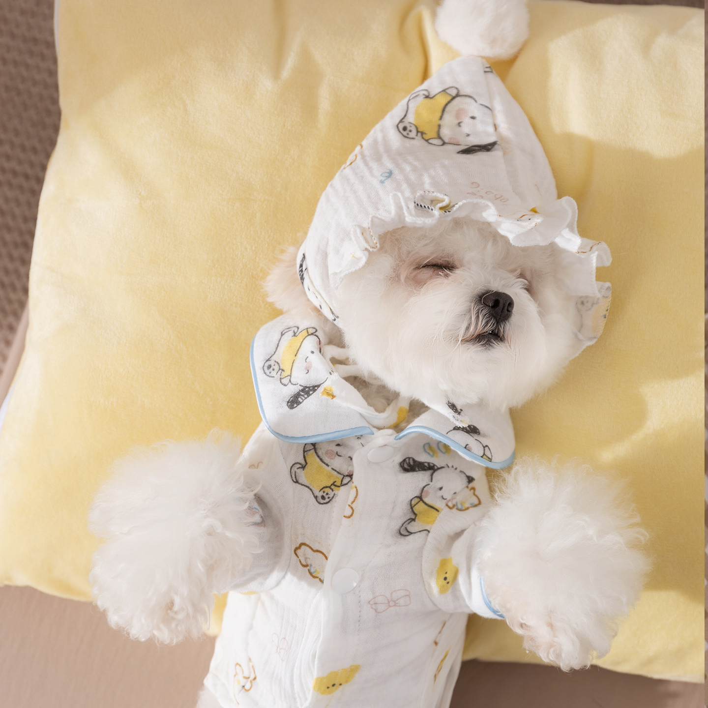 秋冬狗狗衣服卡通印花纱布泰迪比熊小型犬居家服两脚带帽宠物服饰