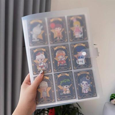 泡泡玛特艺术卡片收纳册九宫格盲盒身份卡片收集本卡包儿童名片册