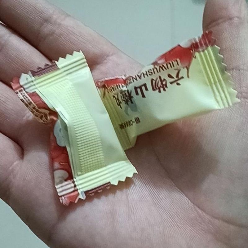 六物山楂丸陈皮茯苓鸡内金橘皮山楂球儿童解腻办公休闲零食