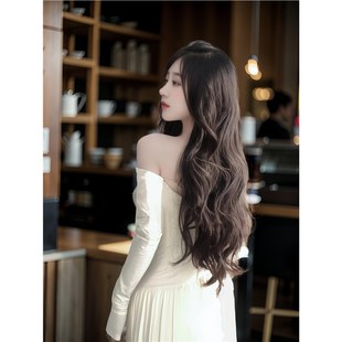 法式白色荡领针织连衣裙女秋季高级感气质长袖露肩收腰a字长裙子