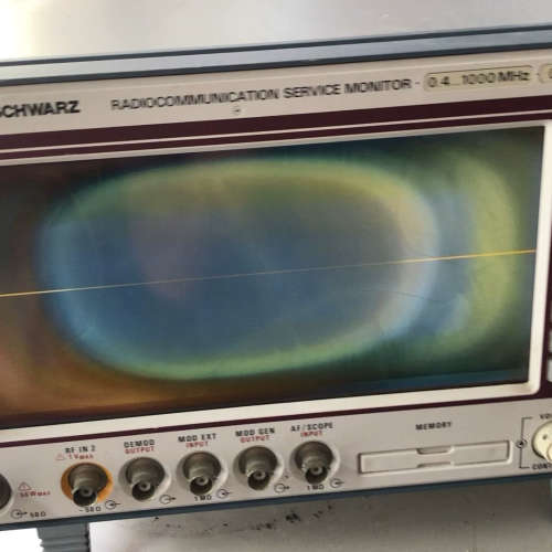 罗德与施瓦茨CMS50综合测试仪   屏幕已坏，开机能隐约看议价