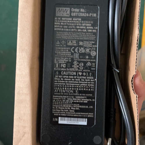 明纬GST120A24-p1M，全新原包装，数量10个，保证议价